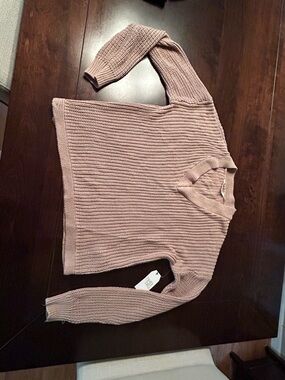 Time and Tru Women's V-Neck Ribbed Sweater in Dusty Rose